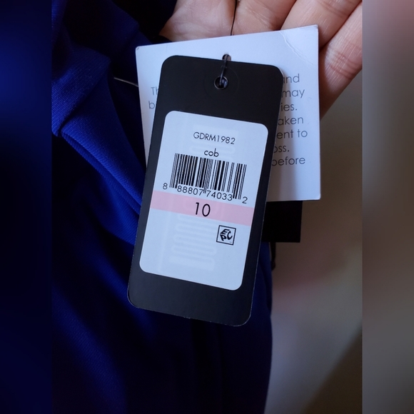 GUESS Dress - Picture 6 of 6